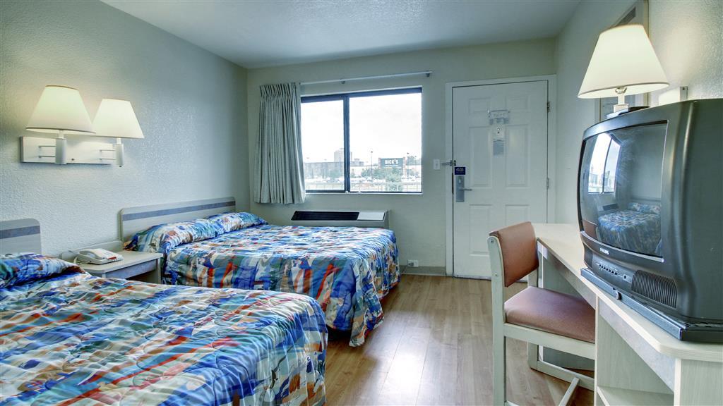 Motel 6 Manhattan Kansas Номер фото